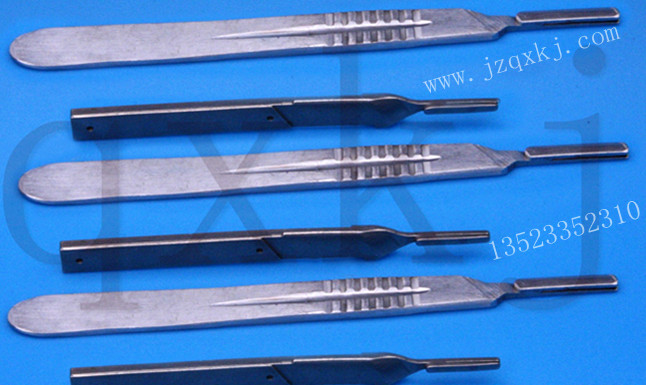 ���P����g����