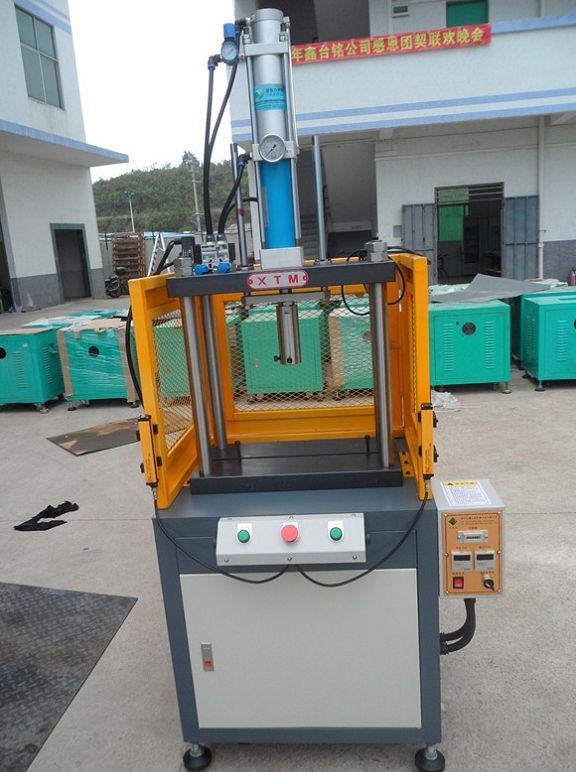 TM102ϵ�К�Һ�����C