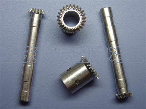 ע������t����е���