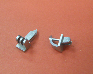 ע����Ͳ��P��q�