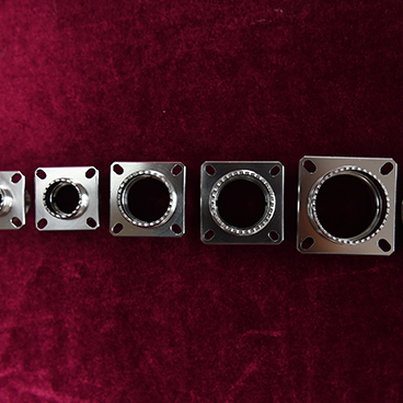 ���P���w