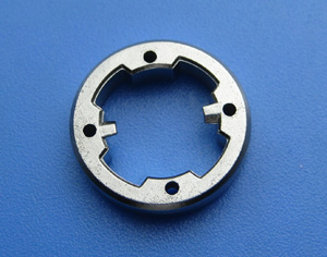 �t����е���